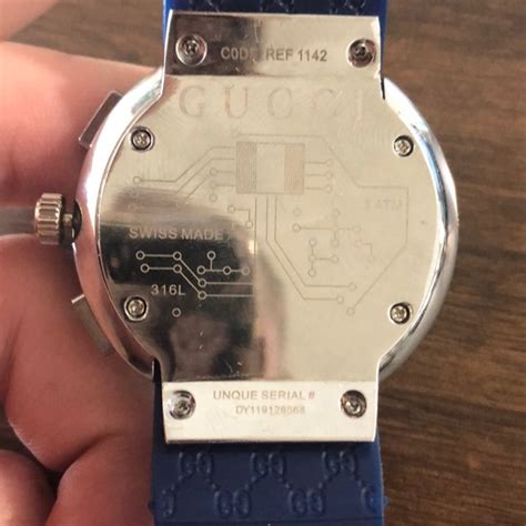 gucci serial number watch